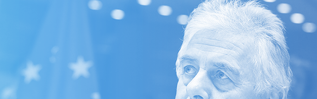 L'europdéputé et rapporteur James Nicholson (ECR, R-U)