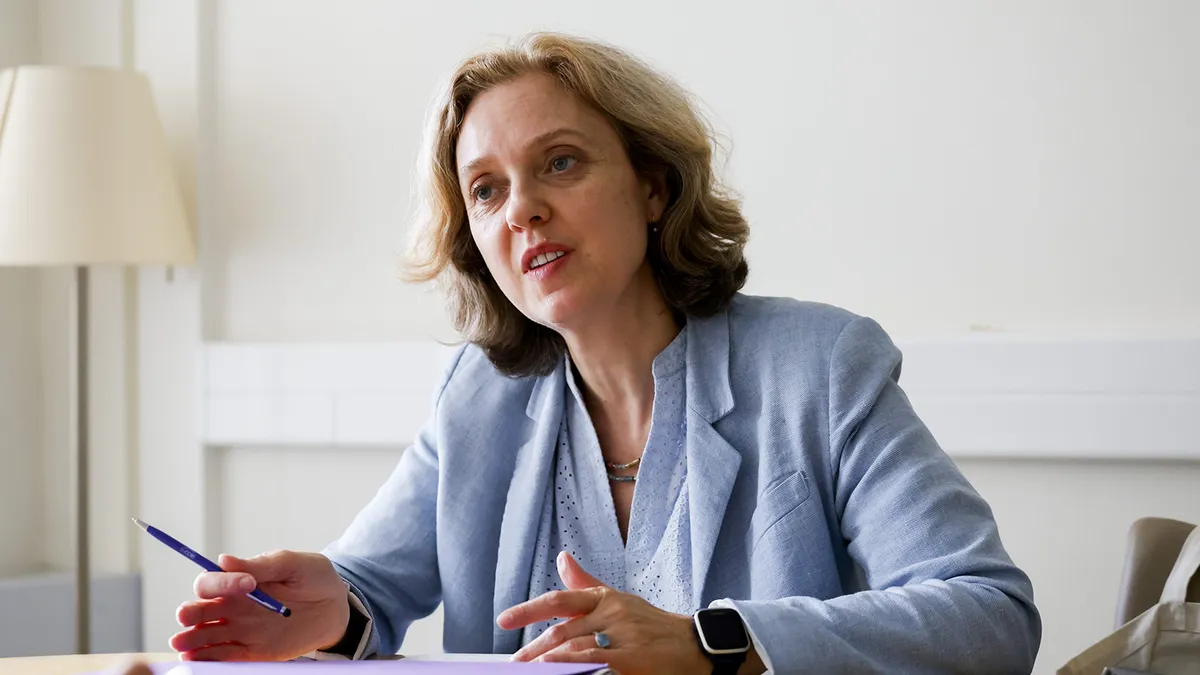 Entretien - Sarah Lacoche : « il faut aller au bout de l’application du DSA » pour réguler les plateformes de e-commerce